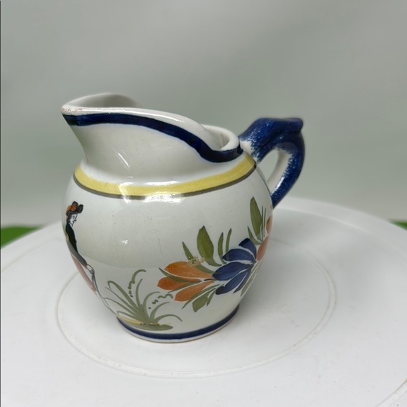 Henriot Quimper coffee cream pitcher - Picture 1 of 14
